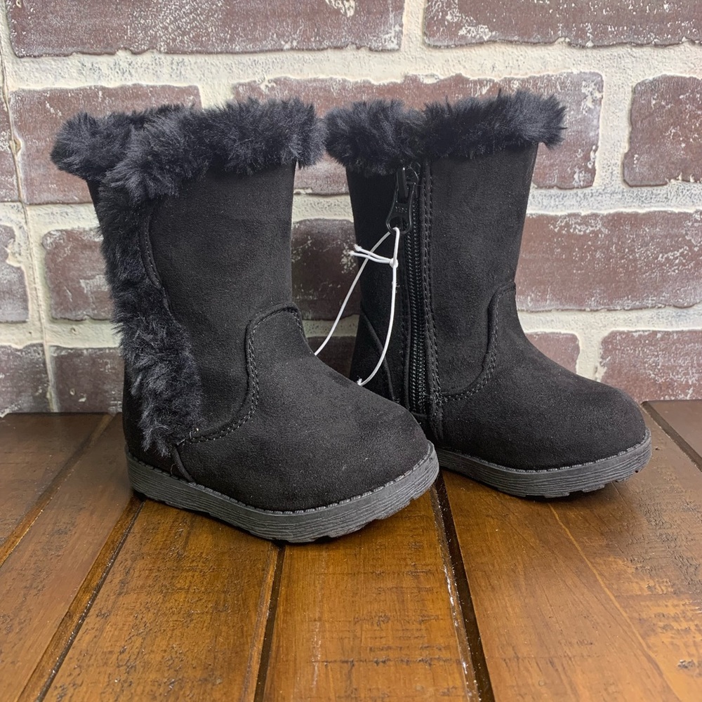 Cat & Jack Toddler Girl Fleece Boot